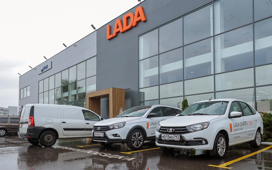 АвтоВАЗ не будет повышать цены на автомобили Lada до конца года